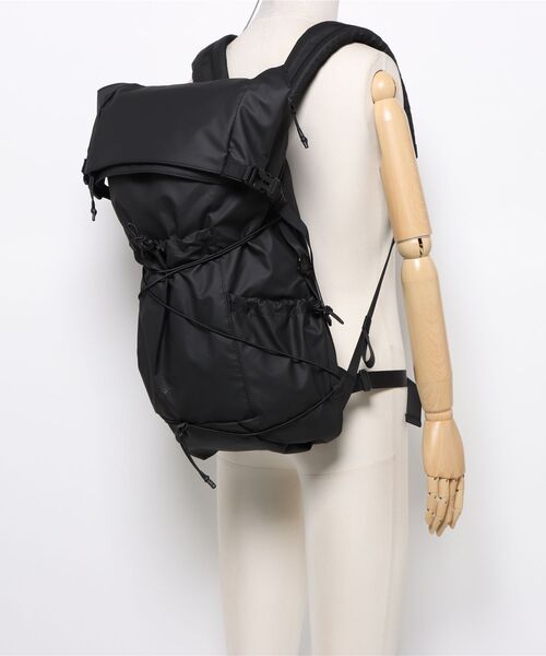 ELLIKER(エリカー)の「【ELLIKER】BUCKDEN 35L(バックパック/リュック・メンズ・ブラック・FREE)」の11枚目の写真