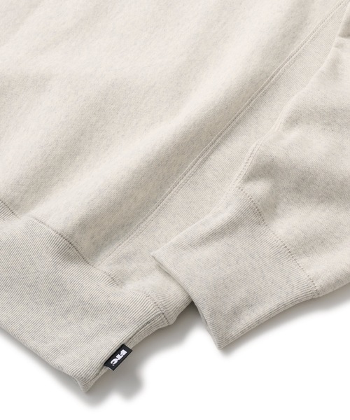 FTC（エフティーシー）の「BIG CITY CREW NECK（スウェット・メンズ・ブラック/ネイビー/アッシュ/グリーン・X-LARGE/LARGE/MEDIUM/SMALL）」の8枚目の写真