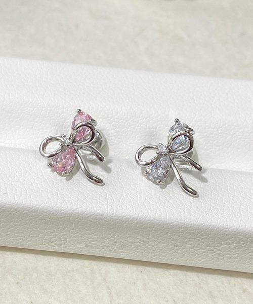 Lace Ladies(レースレディース)の「リボン モチーフ クリスタル コンビ ピアス(ピアス(両耳用)・レディース・ピンク/ホワイト・FREE)」の10枚目の写真