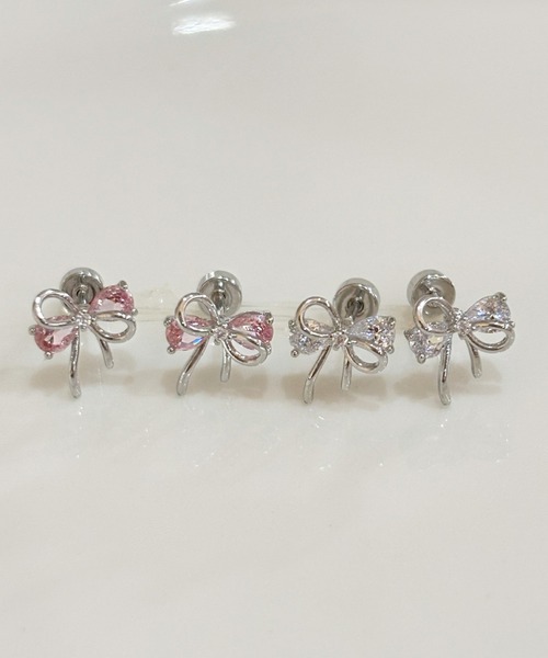 Lace Ladies(レースレディース)の「リボン モチーフ クリスタル コンビ ピアス(ピアス(両耳用)・レディース・ピンク/ホワイト・FREE)」の11枚目の写真