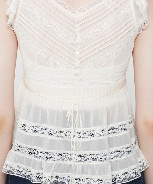 ME COUTURE（ミークチュール）の「シフォンレースピンタックブラウス（シャツ/ブラウス・レディース・アイボリー/ピンク・FREE）」の20枚目の写真