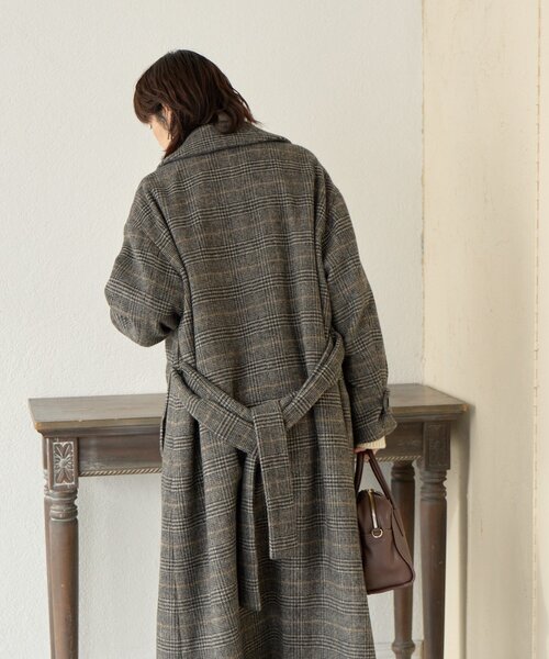 RIVE DROITE(リヴドロワ)の「【インフルエンサーSHIHO企画】チェックステンカラーコート(ステンカラーコート・レディース・グレー/ブラウン・38/36)」の9枚目の写真