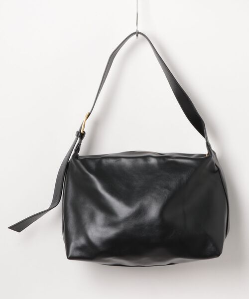 Burner(バーナー)の「【OKUOKU 0909】大容量フェイクレザー ショルダーバッグ oku-bag-10-31【RBTS】(ショルダーバッグ・レディース・グレー/ブラウン/ブラック・FREE)」の4枚目の写真