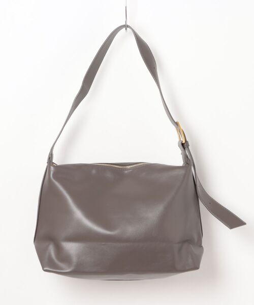 Burner(バーナー)の「【OKUOKU 0909】大容量フェイクレザー ショルダーバッグ oku-bag-10-31【RBTS】(ショルダーバッグ・レディース・グレー/ブラウン/ブラック・FREE)」の20枚目の写真