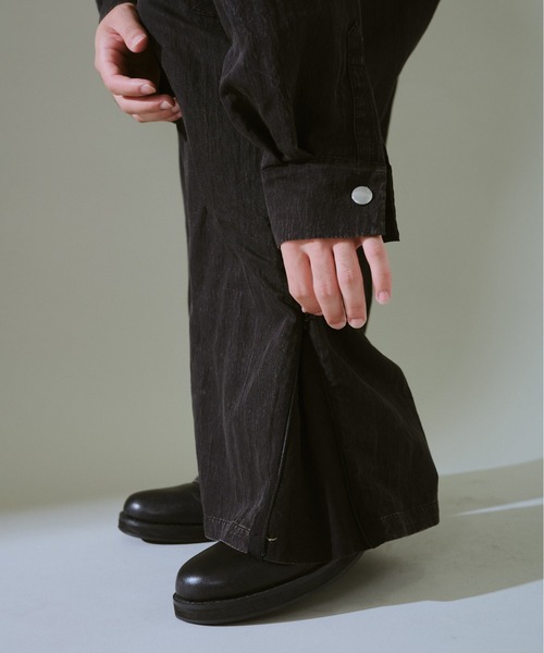 CAMPHOR WOOD(カンファーウッド)の「snow-wash faded rayon nylon l/s jump suit / ケミカルウォッシュフェードナイロンレーヨンL/Sジャンプスーツ(つなぎ/オールインワン・メンズ・ブラック系2/ブラック系1・SMALL/MEDIUM/LARGE)」の15枚目の写真