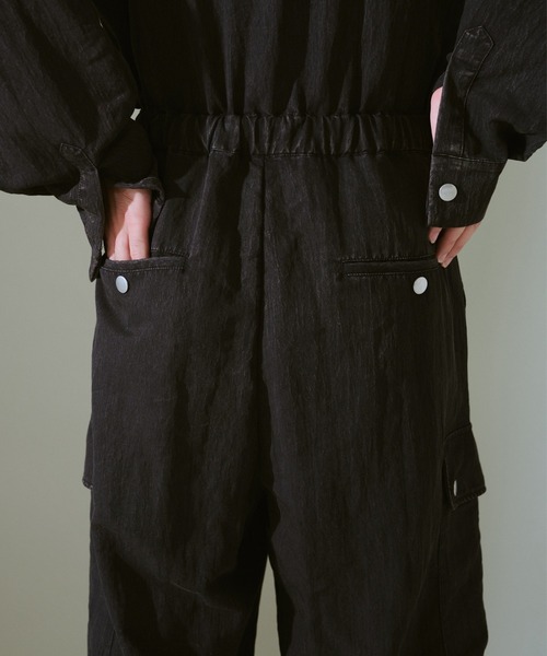 CAMPHOR WOOD(カンファーウッド)の「snow-wash faded rayon nylon l/s jump suit / ケミカルウォッシュフェードナイロンレーヨンL/Sジャンプスーツ(つなぎ/オールインワン・メンズ・ブラック系2/ブラック系1・SMALL/MEDIUM/LARGE)」の14枚目の写真