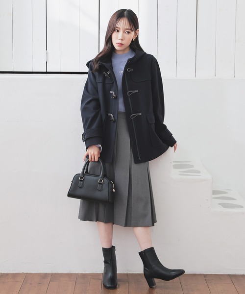 Honeys（ハニーズ）の「フレア袖ニット（ニット/セーター・レディース・アイボリー/ホワイト×ブラック/サックスブルー/ブラック・L/M/S）」の17枚目の写真