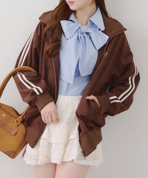 Another Branch olive des olive（アナザーブランチオリーブデオリーブ）の「【丈が選べる！】スエードポンチトラックジャケット（ブルゾン・レディース・チャコールグレー/ブラウン/アイボリー・SMALL/MEDIUM）」の17枚目の写真