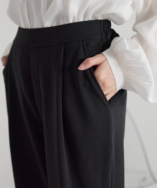 RIRIYANO（リリヤーノ）の「ペプラムジャケット×テーパードパンツ セレモニー2点セット／カットツイード／入学式・卒業式・七五三・通勤（スーツセット・レディース・ブラック/ライトグレー・X-LARGE/LARGE/MEDIUM）」の19枚目の写真