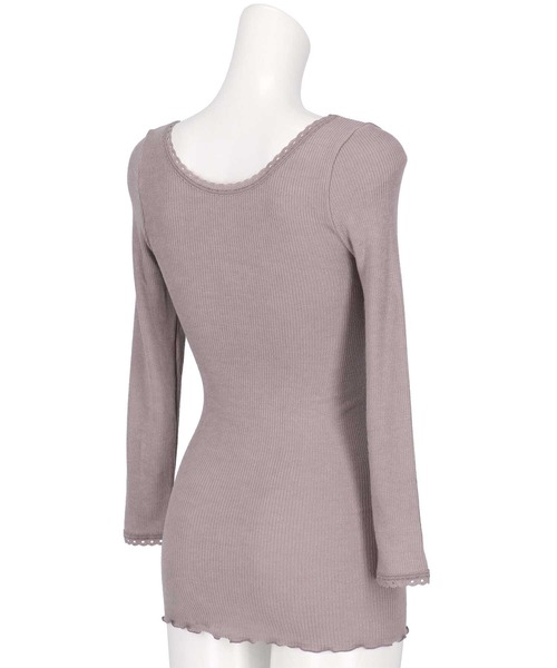 AMPHI（アンフィ）の「あったかインナー　９分袖（インナーウェア/肌着・レディース・アイボリー/ベビーピンク/エンジ/ブラック・M-L）」の10枚目の写真