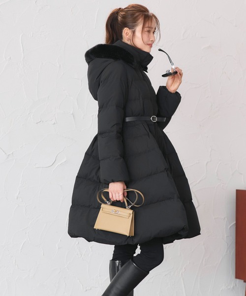 RUIRUE BOUTIQUE(ルイルエブティック)の「洗える / 撥水加工 / 静電気防止加工 | マルチway ・ エコファー フード ロングダウンコート | アウター / ロングダウン / ダウンコート / ロングコート(ダウンジャケット/コート・レディース・アイボリー/ブラック・L/M)」の14枚目の写真