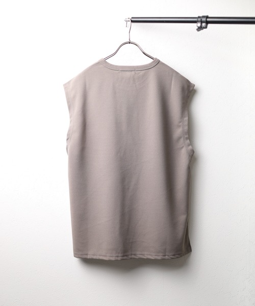 Bling Leads（ブリングリーズ）の「【RES】【Bling Leads】梨地　ノースリーブシャツ（Tシャツ/カットソー・メンズ・グレイッシュベージュ/ブラック/チャコールグレー/オフホワイト・LARGE/MEDIUM）」の10枚目の写真