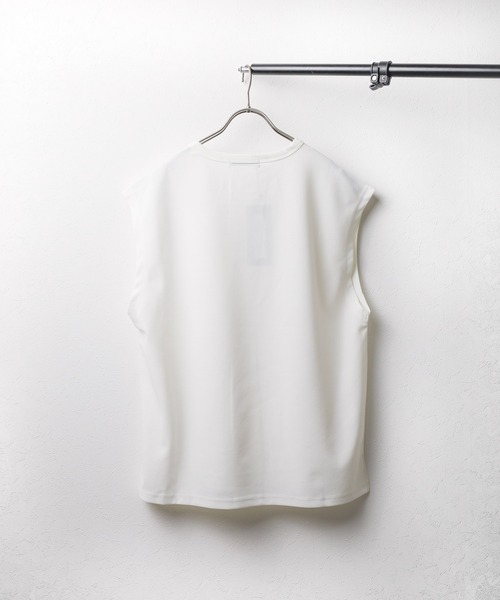 Bling Leads（ブリングリーズ）の「【RES】【Bling Leads】梨地　ノースリーブシャツ（Tシャツ/カットソー・メンズ・グレイッシュベージュ/ブラック/チャコールグレー/オフホワイト・LARGE/MEDIUM）」の14枚目の写真