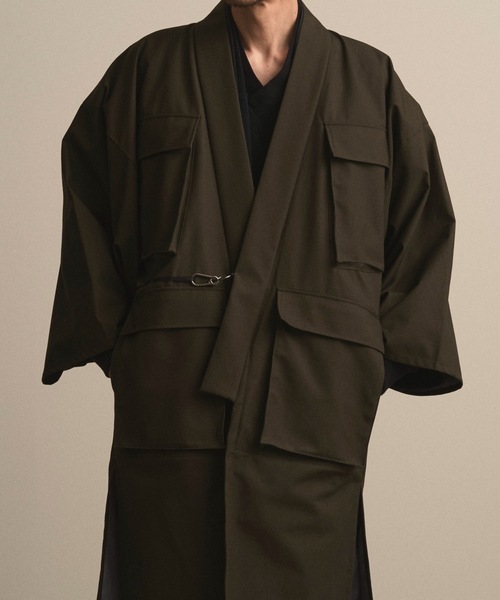 和ROBE(ワローブ)の「和ROBE / FIELD HAORI COAT(ミリタリージャケット・メンズ・ダークオリーブ/ブラック・2/3)」の10枚目の写真