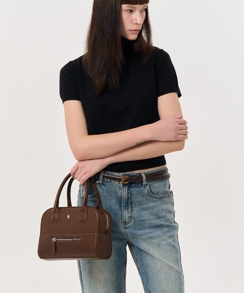 GENERAL IDEA（ジェネラルアイデア）の「【GENERAL IDEA】スクエア2wayトートバッグ / WOMAN GNRL ECO LEATHER TOTE BAG GNRL（トートバッグ・レディース・グレー/ブラック/ブラウン・FREE）」の3枚目の写真