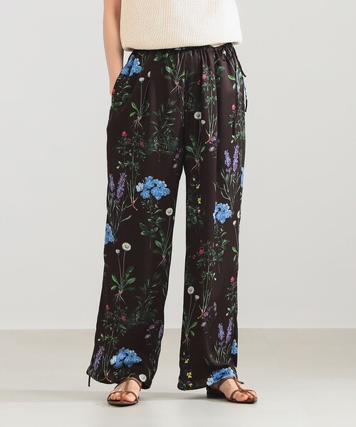 TICCA（ティッカ）の「TICCA / フラワー プリント パンツ（その他パンツ・レディース・ブラウン/ブラック・ONE SIZE）」の3枚目の写真