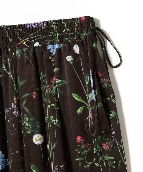 TICCA（ティッカ）の「TICCA / フラワー プリント パンツ（その他パンツ・レディース・ブラウン/ブラック・ONE SIZE）」の18枚目の写真