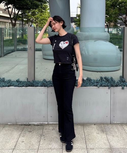 NICK&NICOLE(ニックアンドニコール)の「DISNEY i LOVE 101 DALMATIAN CROP TOP_BLACK(Tシャツ/カットソー・レディース・その他・FREE)」の6枚目の写真