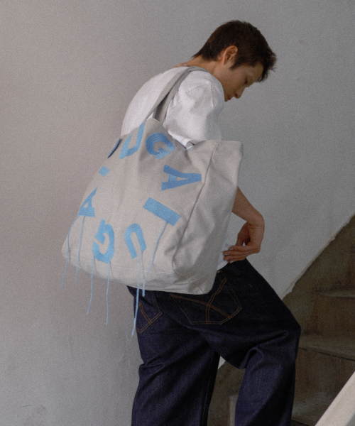 IUGAMAKARAS（イウガマカラス）の「IUGA Big Shopper Bag (Gray)（エコバッグ/サブバッグ・レディース・その他・FREE）」の6枚目の写真