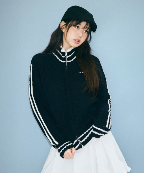 MAISON DE ROLA EMBROIDERY WOOL BLENDED KNIT ZIP-UP BLACK（ニット
