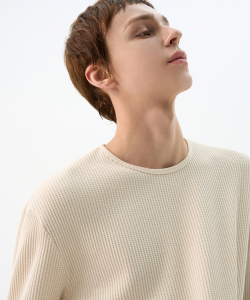 TRIP LE SENS(トリップ ル センス)の「コンフォートワッフルクロップロングスリーブTシャツ_クリーム(Tシャツ/カットソー・メンズ・その他・MEDIUM/LARGE)」の2枚目の写真