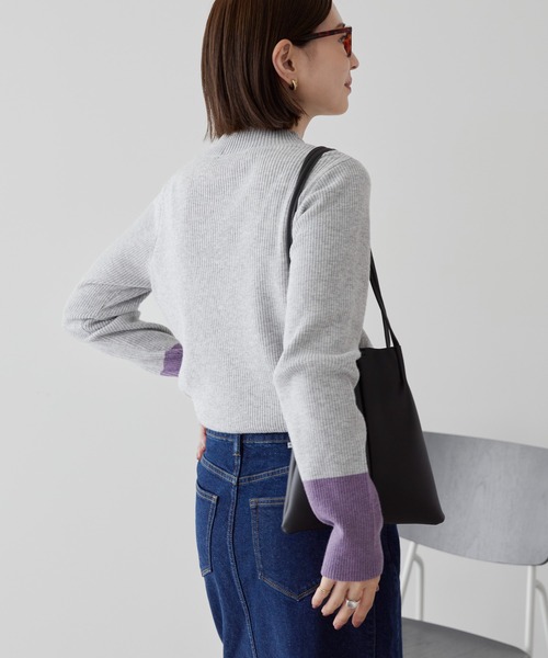 AMERICAN HOLIC（アメリカンホリック）の「バイパチ袖配色リブニットプルオーバー（ニット/セーター・レディース・チャコールグレー/ライトグレー/ブラウン/ダークネイビー・M/L）」の8枚目の写真