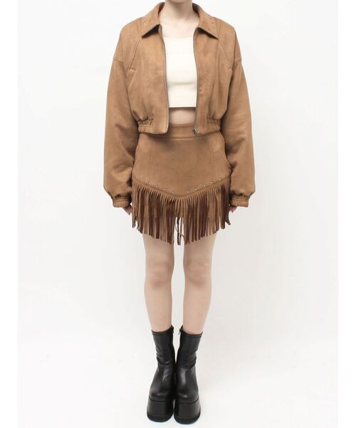 EVRIS(エヴリス)の「フェイクスウェードボリュームショートブルゾン【セットアップ着用可能】(ブルゾン・レディース・ブラック/ブラウン・FREE)」の12枚目の写真