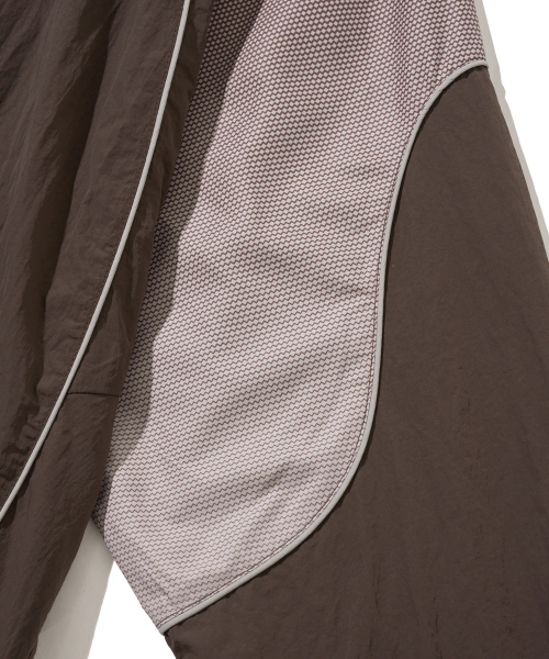 PHYPS MOTORCYCLE（フィップスモーターサイクル）の「Speed Track Solid nylon Long Sleeve Brown（Tシャツ/カットソー・レディース・その他・SMALL/MEDIUM/LARGE/X-LARGE）」の6枚目の写真