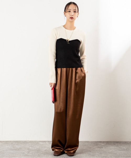 MILLION CARATS（ミリオンカラッツ）の「【伸びやかリブ＆レイヤード見えで即こなれ】縦リブの細見えと配色ビスチェ風デザインが今っぽい大人カジュアル！オンオフどちらも着回せて、体型カバーと女っぽさを両立する優秀ニット（ニット/セーター・レディース・グレー/ブラウン/オフホワイト・FREE）」の8枚目の写真