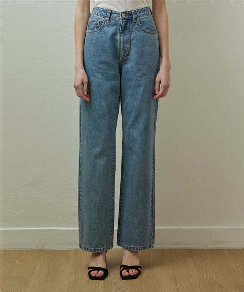 STEP AROUND(ステップアラウンド)の「デミジウォッシングストレートジーンズ_BLUE(デニムパンツ・レディース・その他・MEDIUM)」の2枚目の写真