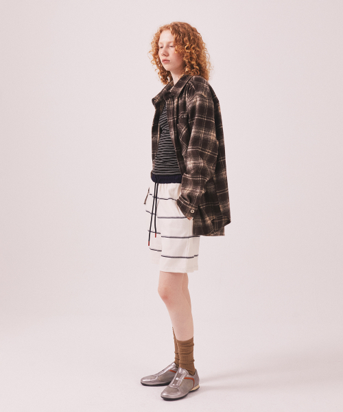 MENASOO(ミナス)の「Brushed Striped Boatneck Long T Shirt_Black(Tシャツ/カットソー・レディース・ブラック・F)」の8枚目の写真