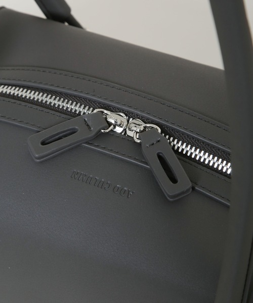 ADD CULUMN(アドカラム)の「ADD CULUMN/TABLET BOSTON(ボストンバッグ・レディース・ダークグレー/アイボリー・FREE)」の6枚目の写真