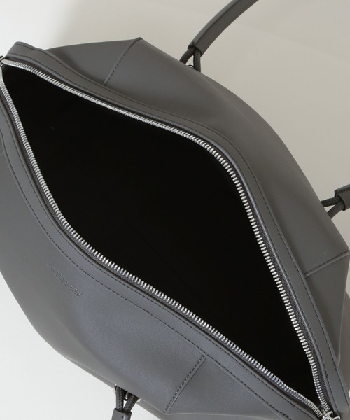 ADD CULUMN(アドカラム)の「ADD CULUMN/TABLET BOSTON(ボストンバッグ・レディース・ダークグレー/アイボリー・FREE)」の10枚目の写真