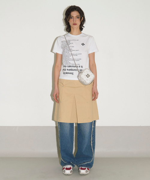 HERETIC（ヘレティック）の「SONNET 18 Tシャツ（スタンダードフィット）/ホワイト（Tシャツ/カットソー・レディース・その他・FREE）」の2枚目の写真