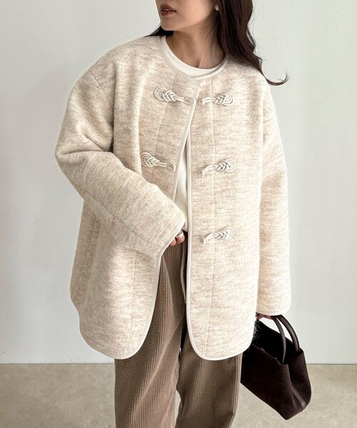 fredy emue（フレディエミュ）の「圧縮ニットチャイナコート（その他アウター・レディース・ダークブラウン/アイボリー/ベビーピンク・38）」の17枚目の写真