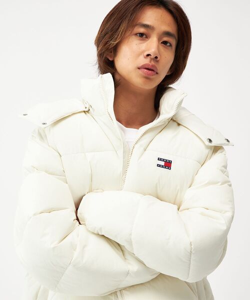 セール】【オンライン限定】フーデッドフラッグパッファジャケット