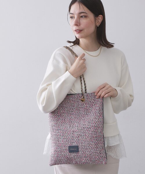 OPAQUE.CLIP（オペークドットクリップ）の「ツイードコンビチェーンショルダートートバッグ【A4サイズ対応】（トートバッグ・レディース・ピンク系/ブラック・00）」の2枚目の写真