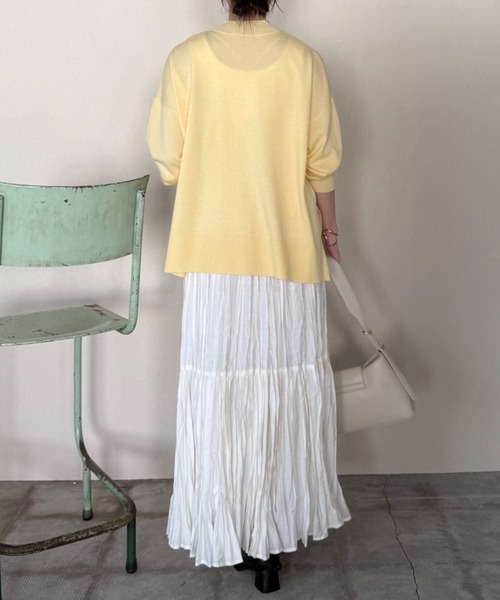 Doux archives（ドゥアルシーヴ）の「ハイネックサイドスリットニットプルオーバー（ニット/セーター・レディース・オフホワイト/シルバーグレー/イエロー・FREE）」の8枚目の写真