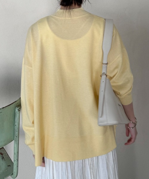 Doux archives（ドゥアルシーヴ）の「ハイネックサイドスリットニットプルオーバー（ニット/セーター・レディース・オフホワイト/シルバーグレー/イエロー・FREE）」の11枚目の写真