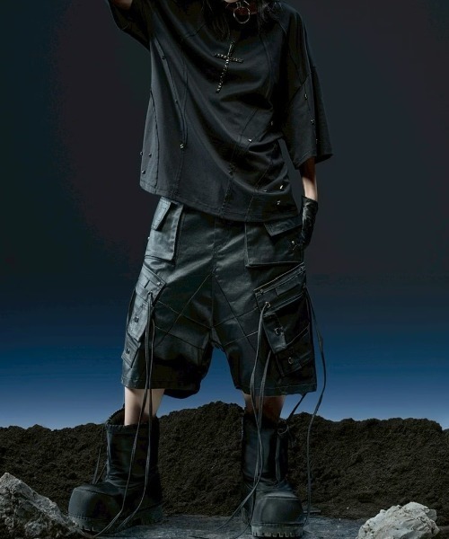 RICH(リッチ)の「【RICH】Cargo Wide Short Pants / 【リッチ】コーティングカーゴハーフパンツ(デニムパンツ・メンズ・ブラック・02/01)」の20枚目の写真