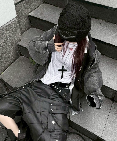 RICH(リッチ)の「【RICH】Cargo Wide Short Pants / 【リッチ】コーティングカーゴハーフパンツ(デニムパンツ・メンズ・ブラック・02/01)」の13枚目の写真