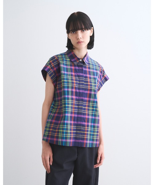 Traditional Weatherwear(トラディショナルウェザーウェア)の「WIGMORE(シャツ/ブラウス・レディース・ネイビー系・XS/S)」の2枚目の写真