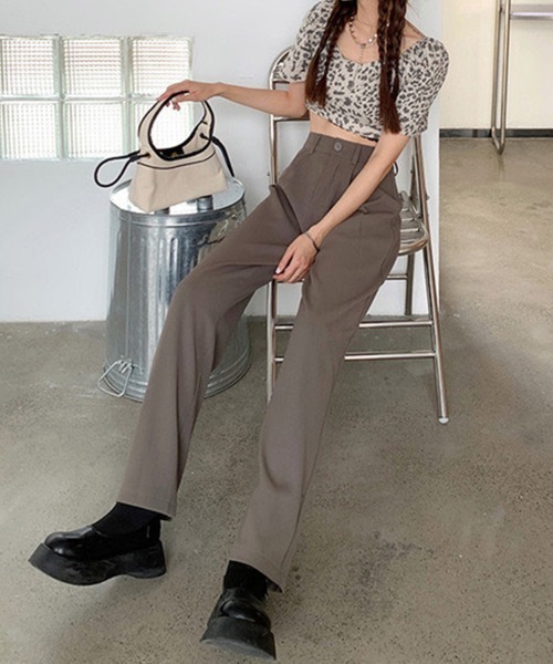 Flugge（フラッジー）の「ストレートタックスラックスパンツ（スラックス・レディース・ブラウン/ブラック・LARGE/MEDIUM）」の6枚目の写真