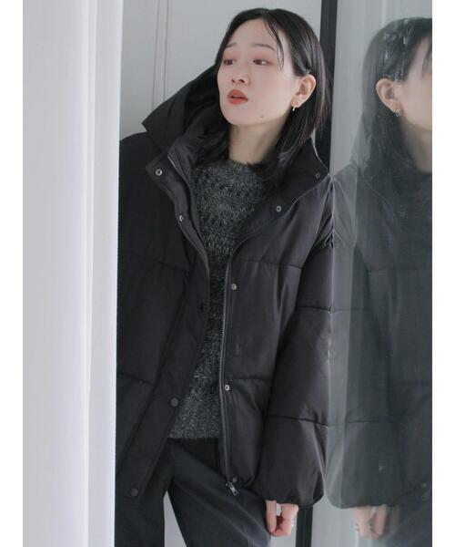 Samansa Mos2 blue（サマンサモスモスブルー）の「裾ラウンド中綿ブルゾン（ブルゾン・レディース・キナリ/ライトベージュ/ブラック・F）」の6枚目の写真