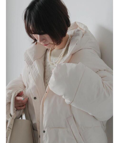 Samansa Mos2 blue（サマンサモスモスブルー）の「裾ラウンド中綿ブルゾン（ブルゾン・レディース・キナリ/ライトベージュ/ブラック・F）」の15枚目の写真