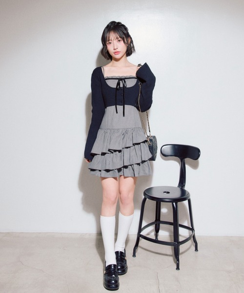 OLIVE des OLIVE（オリーブデオリーブ）の「フリルティアードワンピースとカーデのセット（ワンピース・レディース・チャコール/ブラック系/ボルドー/ブラウン・FREE）」の10枚目の写真