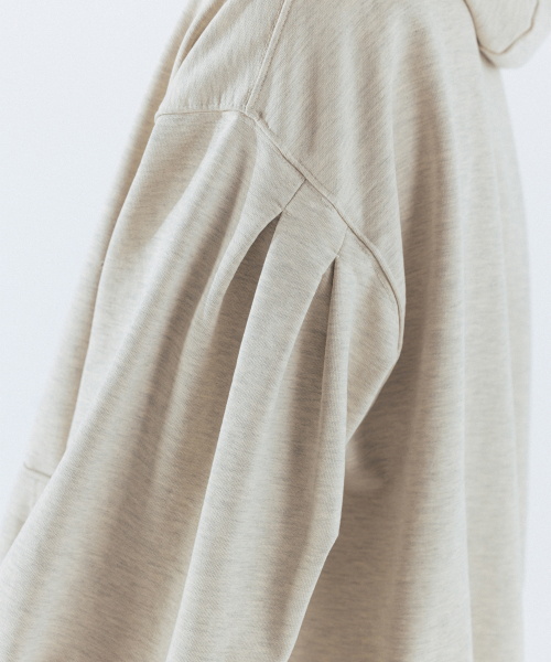 ANGLAN(アングラン)の「Double Valley Tuck Sweat Hoodie - Oatmeal(パーカー・メンズ・その他・FREE)」の6枚目の写真