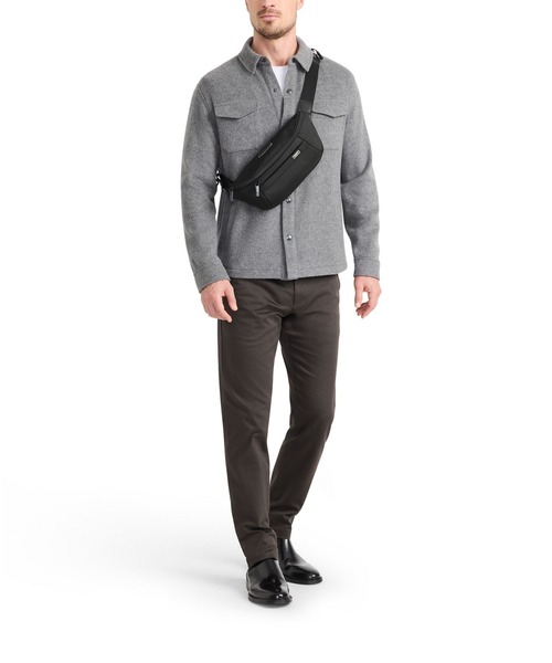 TUMI(トゥミ)の「TUMI ALPHA(アルファ) ベルト・バッグ・スリング(ボディバッグ/ウエストポーチ・メンズ・ブラック・FREE)」の3枚目の写真
