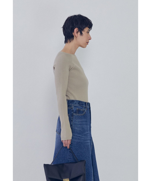 1er Arrondissement(プルミエアロンディスモン)の「ヴィスコースストレッチリブニットプルオーバー(ニット/セーター・レディース・ブラック系その他3/その他7/ベージュ・FREE)」の5枚目の写真