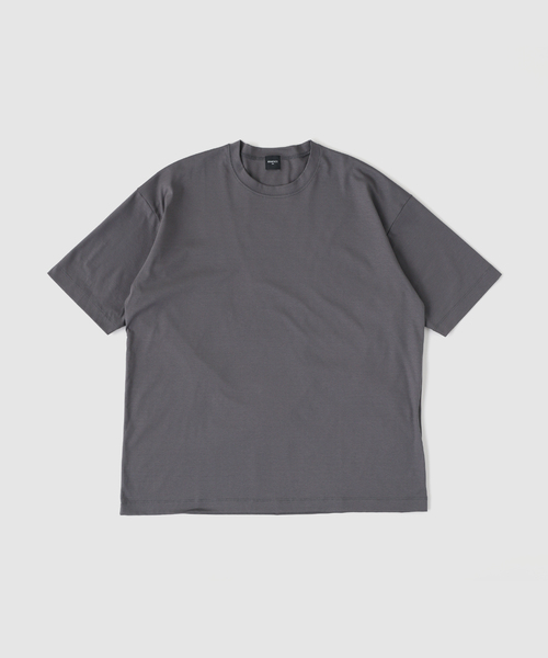 EDIFICE(エディフィス)の「アルビニスタ スムース Tシャツ(Tシャツ/カットソー・メンズ・オレンジ/ネイビー/ホワイト/ブルー/ブラウン系その他/アイボリー/ブラック/チャコールグレー・MEDIUM/SMALL/X-LARGE/LARGE)」の4枚目の写真